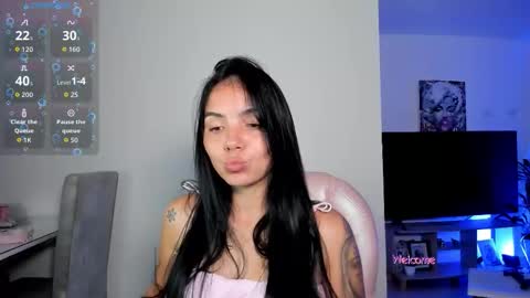 Snapshot of alanatate chatting on 28, 10, 2025 Alanatate online show from 28, 10, 2025