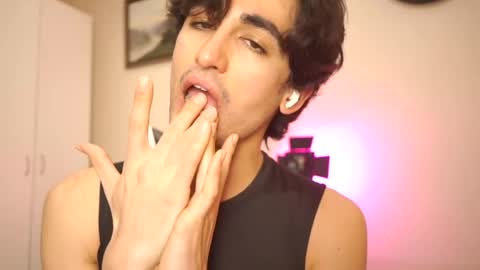 idenavarre online show from 18, 2, 2025