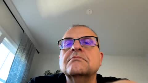 alankrieski1174 online show from 31, 10, 2025