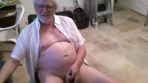 Snapshot of alanlee10allen chatting on 15, 4, 2026 Alanlee10allen online show from 15, 4, 2026