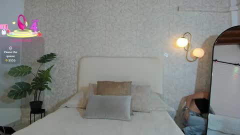 Snapshot of alannarouge chatting on 19, 5, 2026 alannarouge online show from 19, 5, 2026