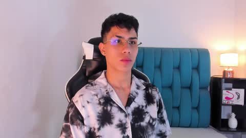 alannaughty_ online show from 13, 2, 2025