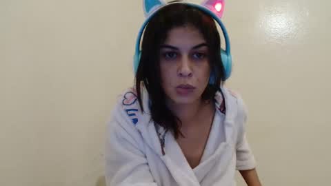 Snapshot of alaouirim25 chatting on 2, 11, 2025 AllylicArabis online show from 2, 11, 2025