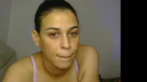 Snapshot of alaouirim25 chatting on 8, 6, 2026 AllylicArabis online show from 8, 6, 2026
