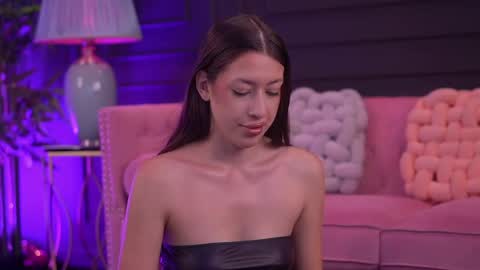 Snapshot of alaramyst chatting on 23, 5, 2026 Alara online show from 23, 5, 2026