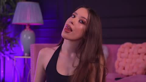 Snapshot of alaramyst chatting on 28, 5, 2026 Alara online show from 28, 5, 2026