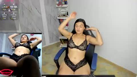 Snapshot of alayasmile chatting on 21, 6, 2026 Alaya online show from 21, 6, 2026