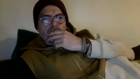 Snapshot of albandant chatting on 24, 12, 2024 albandant online show from 24, 12, 2024