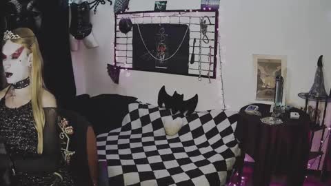 Mistic witch online show from 26, 2, 2025