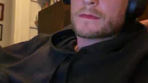 Snapshot of aldalo44 chatting on 3, 7, 2026 just us online show from 3, 7, 2026