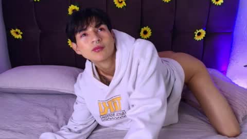 ale_aurarashi online show from 15, 4, 2026