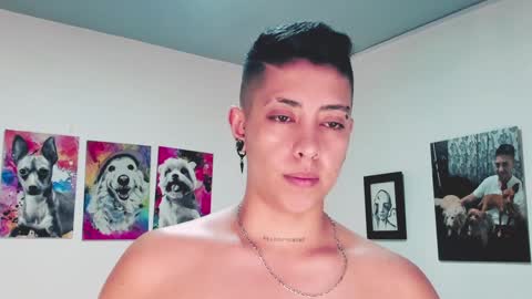 Snapshot of aleja1214 chatting on 15, 1, 2025 Alejandra online show from 15, 1, 2025