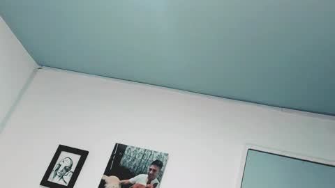 Snapshot of aleja1214 chatting on 23, 1, 2025 Alejandra online show from 23, 1, 2025