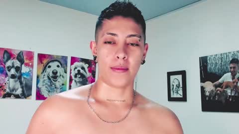 Snapshot of aleja1214 chatting on 28, 1, 2025 Alejandra online show from 28, 1, 2025
