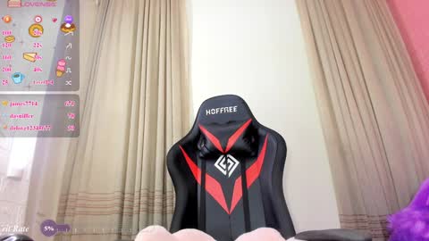 Aleja Hill online show from 10, 12, 2024