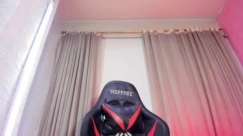 Aleja Hill online show from 28, 2, 2026