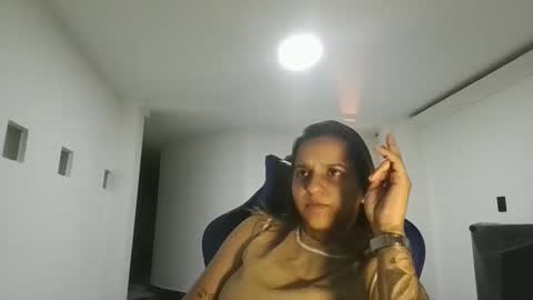 Jessi online show from 25, 10, 2025