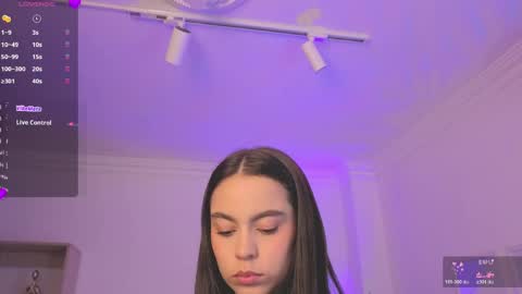 Alejandra online show from 13, 4, 2026