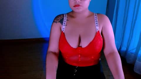 Snapshot of alejandra_conde chatting on 21, 11, 2025 Alejandra online show from 21, 11, 2025