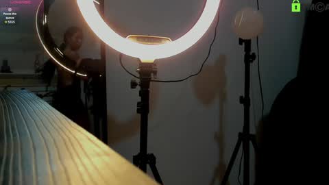 Alejandra online show from 28, 1, 2025