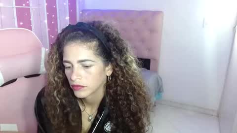 alejandra online show from 4, 10, 2025