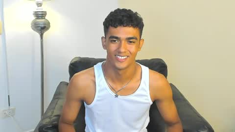 Snapshot of alejandro_williams chatting on 19, 5, 2026 Alejandro williams online show from 19, 5, 2026