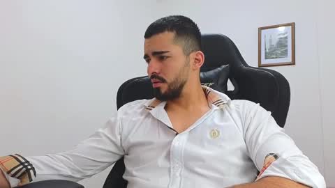 alejandroo_7 online show from 8, 3, 2025