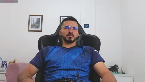 alejandroo_7 online show from 14, 10, 2025