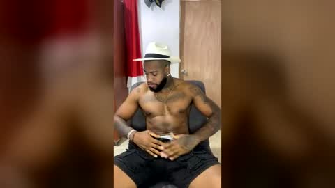 Snapshot of alejo_21cm chatting on 20, 6, 2026 alejo_21cm online show from 20, 6, 2026
