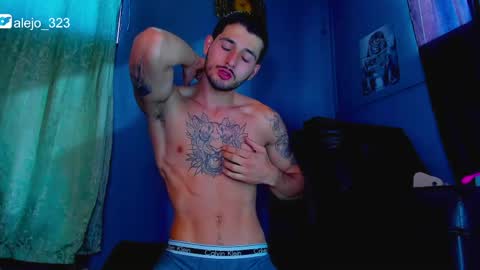 alejo_323__ online show from 2, 4, 2026