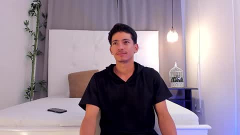 Snapshot of alejo_exotic chatting on 6, 7, 2026 alejo_exotic online show from 6, 7, 2026