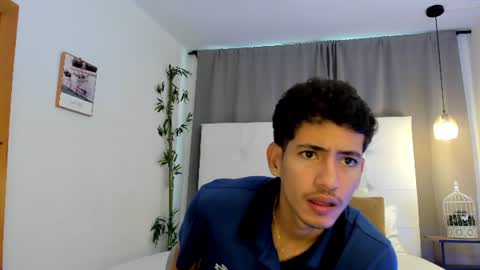 Snapshot of alejo_exotic chatting on 21, 7, 2026 alejo_exotic online show from 21, 7, 2026