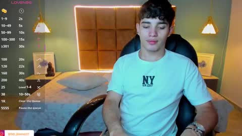 ALejoo Saenz online show from 19, 9, 2025