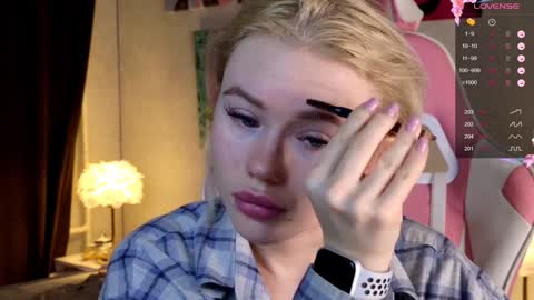 Snapshot of aleksalore chatting on 8, 12, 2024 Lexi online show from 8, 12, 2024