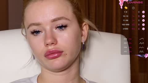 Snapshot of aleksalore chatting on 20, 12, 2024 Lexi online show from 20, 12, 2024