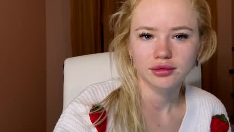 Snapshot of aleksalore chatting on 26, 12, 2024 Lexi online show from 26, 12, 2024