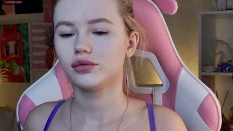 Snapshot of aleksalore chatting on 7, 2, 2025 Lexi online show from 7, 2, 2025