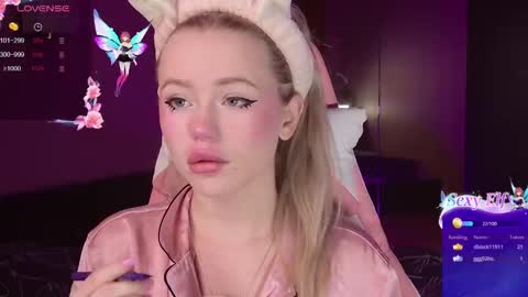 Snapshot of aleksalore chatting on 7, 3, 2025 Lexi online show from 7, 3, 2025