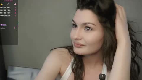 Snapshot of aleksavalenne chatting on 1, 12, 2025 Aleksa online show from 1, 12, 2025