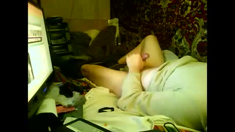 Snapshot of alekss4 chatting on 15, 1, 2025 alekss4 online show from 15, 1, 2025