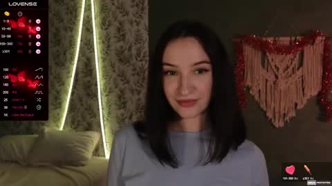 Snapshot of alena_navi chatting on 4, 1, 2025 Alena online show from 4, 1, 2025