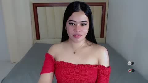 Snapshot of alesha_vibe_me chatting on 25, 10, 2025 alesha_vibe_me online show from 25, 10, 2025