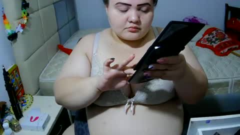 Snapshot of alesia_jones01 chatting on 1, 7, 2026 Alesia jones01 online show from 1, 7, 2026
