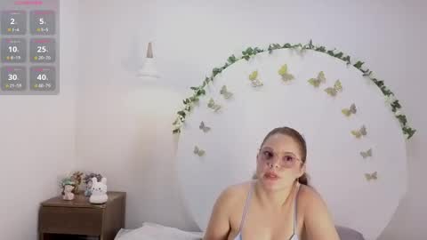 Snapshot of alesia_rose chatting on 26, 5, 2026 Ambar online show from 26, 5, 2026