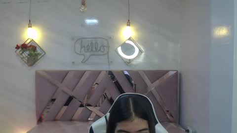 Snapshot of alesia_v chatting on 31, 5, 2026 Live 1000pm 600am COLOMBIAN HOUR online show from 31, 5, 2026