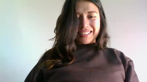 QUEEN OFF MILk  IM BACK  15 NOV online show from 9, 5, 2026