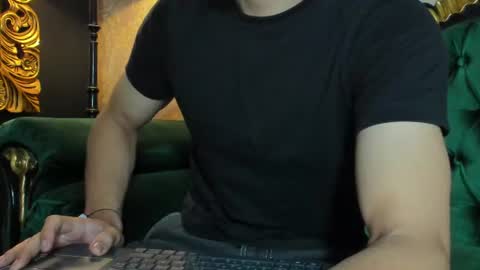 Snapshot of aless_king chatting on 9, 7, 2026 Alessandro King online show from 9, 7, 2026