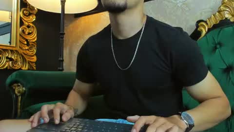 Snapshot of aless_king chatting on 1, 8, 2026 Alessandro King online show from 1, 8, 2026