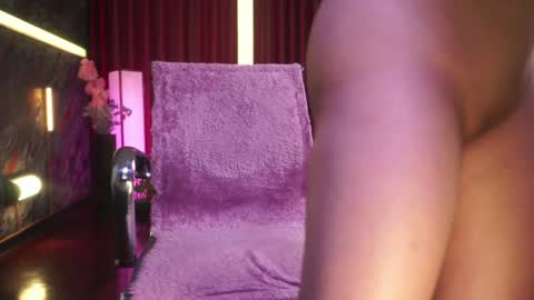 Alessa Goreng online show from 2, 1, 2025