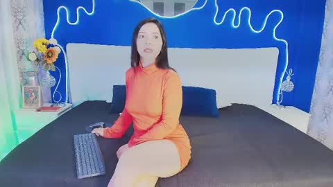 alessa_novva online show from 23, 4, 2026